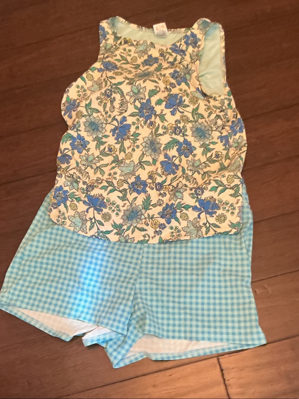 Women’s Lands End two piece swim suit size 16p